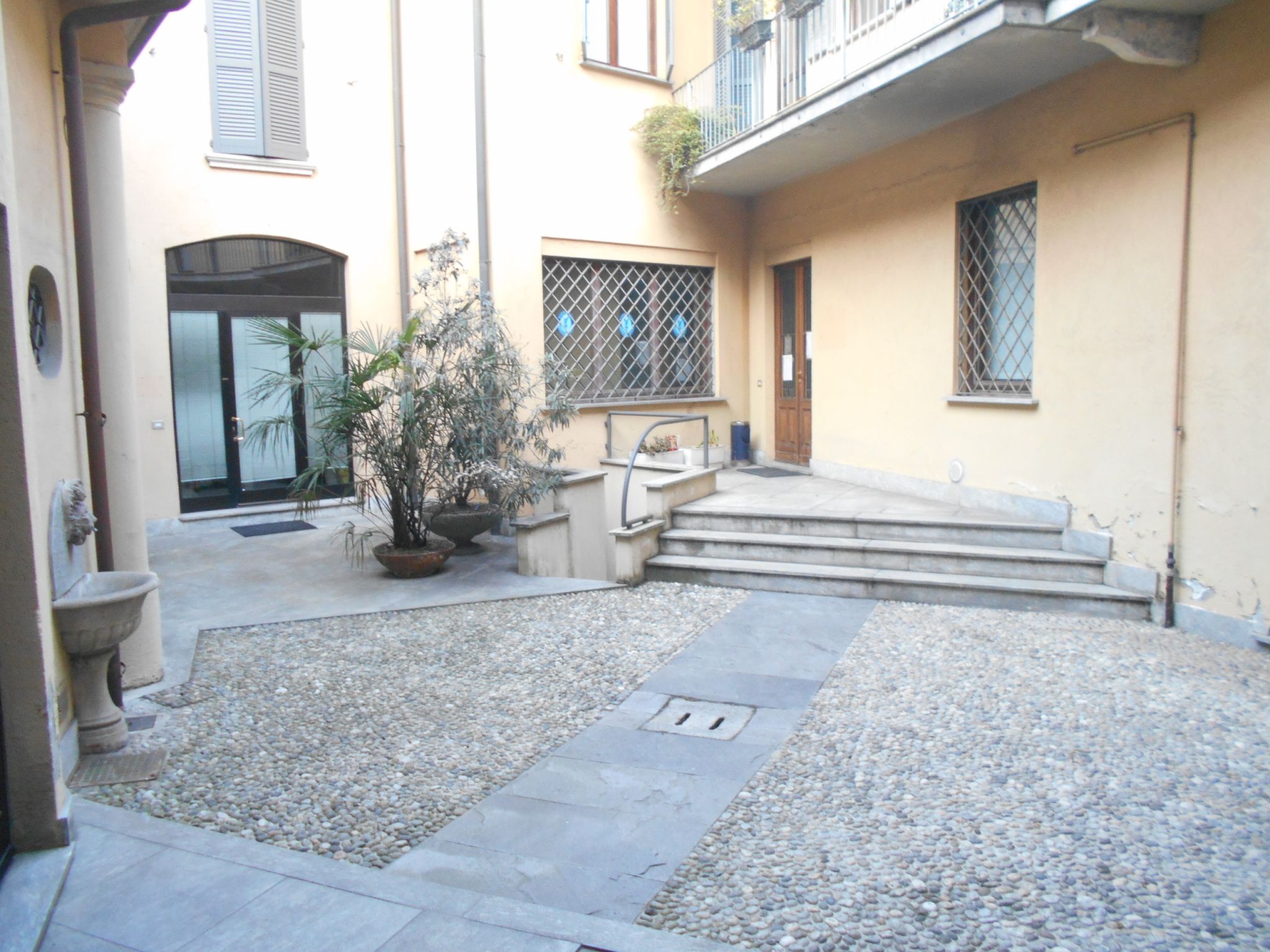Immobile UV0986